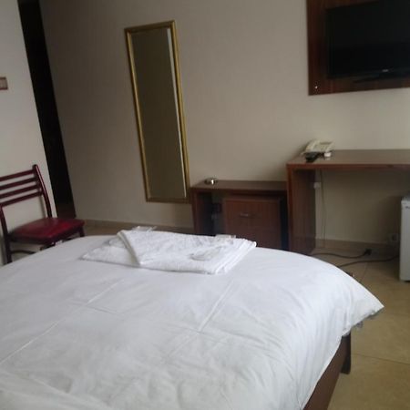 Isik Hotel Эдирне Экстерьер фото